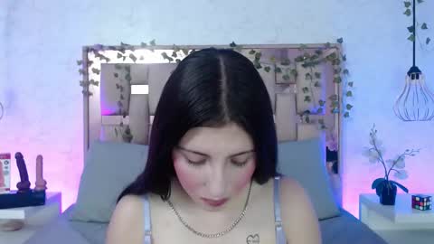 Scarlet online show from 13, 9, 2025