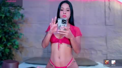 Snapshot of scarlettsinclaiir_ chatting on 6, 5, 2026 scarlettsinclaiir_ online show from 6, 5, 2026