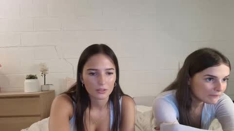 Scarlett Stone online show from 6, 3, 2026