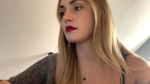 Snapshot of scarlettxblonde chatting on 31, 3, 2026 ScarlettxBlonde online show from 31, 3, 2026