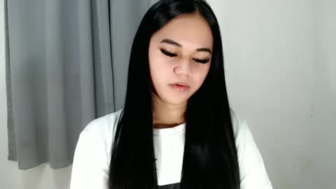 scarletvamp online show from 12, 3, 2025