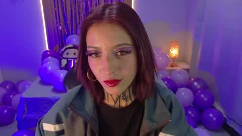 Snapshot of scarllett_bdsm chatting on 5, 11, 2025 Scarllett online show from 5, 11, 2025