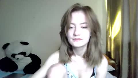 Snapshot of scented_elsa chatting on 4, 3, 2026 Elsa online show from 4, 3, 2026