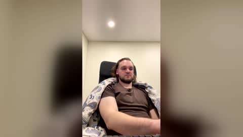 Snapshot of schizos chatting on 19, 3, 2026 Charlie online show from 19, 3, 2026