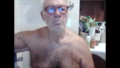 Snapshot of schizzodoro chatting on 14, 9, 2025 schizzodoro online show from 14, 9, 2025