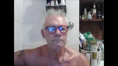 Snapshot of schizzodoro chatting on 17, 9, 2025 schizzodoro online show from 17, 9, 2025