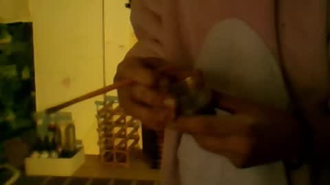 Snapshot of schnico chatting on 1, 10, 2025 schmidti online show from 1, 10, 2025