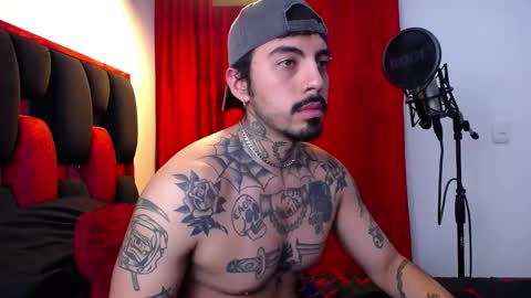 Alejandro help me to reach 200 thumps up online show from 16, 5, 2026