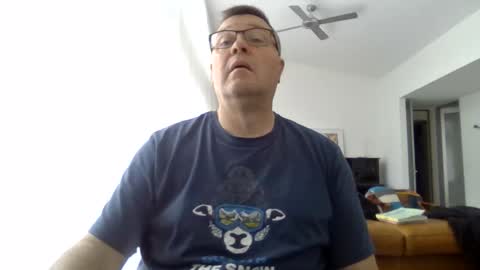 Snapshot of scoobs71 chatting on 27, 5, 2026 Scoobs online show from 27, 5, 2026