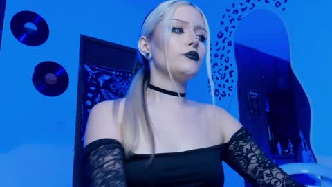 Snapshot of scorpiogoddesss chatting on 7, 5, 2026 Goddess online show from 7, 5, 2026