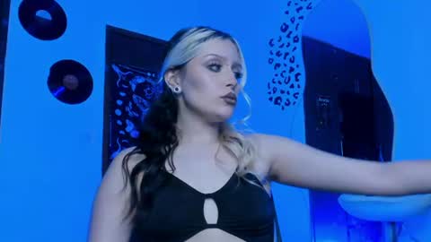 Snapshot of scorpiogoddesss chatting on 17, 6, 2026 Goddess online show from 17, 6, 2026