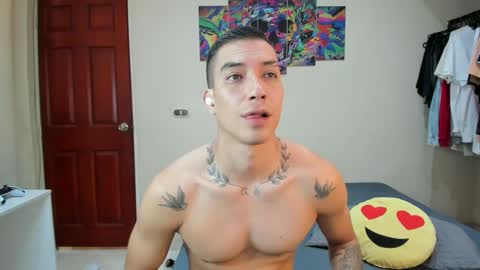 Daniel martinez - Independent model online show from 8, 10, 2025