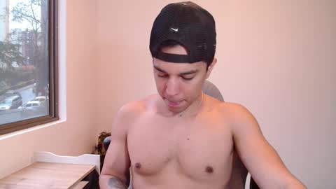 Snapshot of scott_brasher1 chatting on 24, 2, 2025 Twitter Scott brasher1 Instagram Camiloestuardo2 online show from 24, 2, 2025