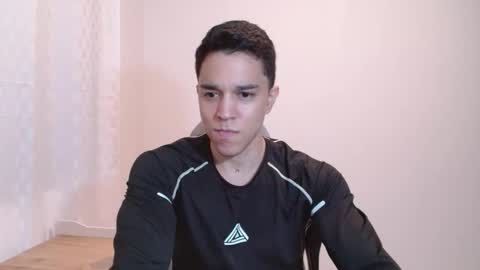 Snapshot of scott_brasher1 chatting on 12, 3, 2025 Twitter Scott brasher1 Instagram Camiloestuardo2 online show from 12, 3, 2025