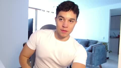 Snapshot of scott_brasher1 chatting on 17, 3, 2026 Twitter Scott brasher1 Instagram Camiloestuardo2 online show from 17, 3, 2026