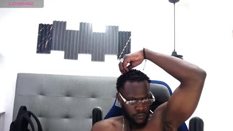 Snapshot of scottdamar chatting on 18, 12, 2025 Damar online show from 18, 12, 2025