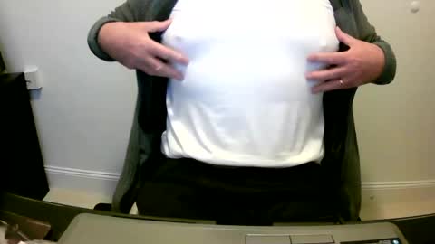 Snapshot of scotti30 chatting on 22, 12, 2024 Scott online show from 22, 12, 2024