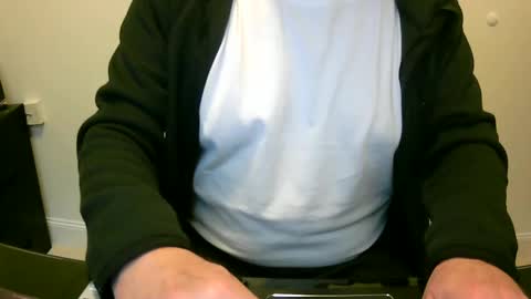 Snapshot of scotti30 chatting on 21, 2, 2025 Scott online show from 21, 2, 2025