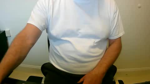 Snapshot of scotti30 chatting on 13, 10, 2025 Scott online show from 13, 10, 2025