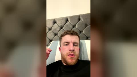 Snapshot of scottishguy220110 chatting on 7, 6, 2026 scottishguy220110 online show from 7, 6, 2026