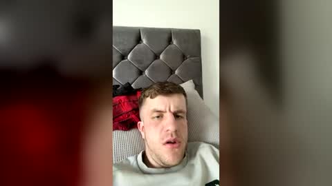 Snapshot of scottishguy220110 chatting on 15, 6, 2026 scottishguy220110 online show from 15, 6, 2026