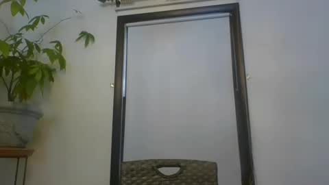 Snapshot of scottpbi52 chatting on 11, 1, 2025 scottpbi52 online show from 11, 1, 2025