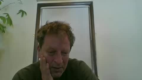 Snapshot of scottpbi52 chatting on 20, 1, 2025 scottpbi52 online show from 20, 1, 2025