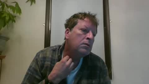 Snapshot of scottpbi52 chatting on 22, 1, 2025 scottpbi52 online show from 22, 1, 2025