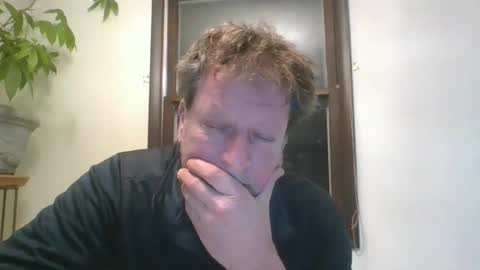 Snapshot of scottpbi52 chatting on 24, 1, 2025 scottpbi52 online show from 24, 1, 2025