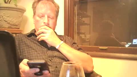 Snapshot of scottpbi52 chatting on 6, 10, 2025 scottpbi52 online show from 6, 10, 2025