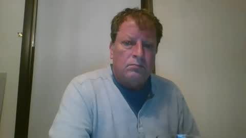 Snapshot of scottpbi52 chatting on 1, 5, 2026 scottpbi52 online show from 1, 5, 2026