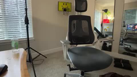 Scotty online show from 4, 12, 2025