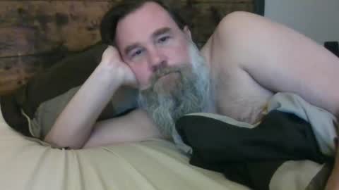 Snapshot of scottybobbit chatting on 13, 4, 2026 Scott online show from 13, 4, 2026