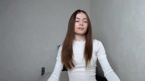 Snapshot of scratc_h chatting on 3, 3, 2025 scratc_h online show from 3, 3, 2025