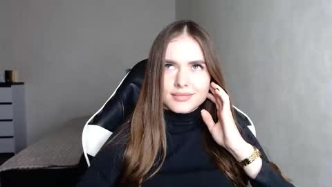 Snapshot of scratc_h chatting on 8, 10, 2025 scratc_h online show from 8, 10, 2025