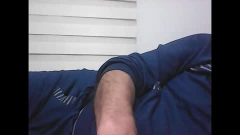 Snapshot of screw2 chatting on 23, 4, 2026 Evren online show from 23, 4, 2026