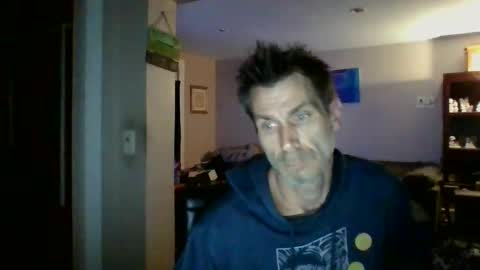 Snapshot of scroach11 chatting on 26, 4, 2026 GettOffMyLawn online show from 26, 4, 2026