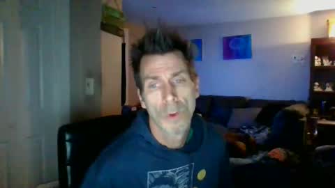 Snapshot of scroach11 chatting on 3, 5, 2026 GettOffMyLawn online show from 3, 5, 2026