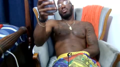 Snapshot of sdawg2xx chatting on 8, 4, 2026 sdawg2xx online show from 8, 4, 2026