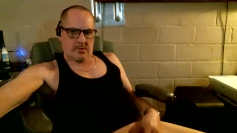 eating pussy  sucking dick online show from 13, 1, 2026