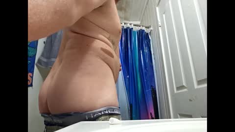 Snapshot of sdraftt45 chatting on 25, 12, 2024 Arin online show from 25, 12, 2024