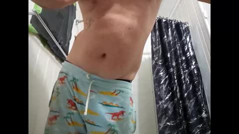 Snapshot of sdraftt45 chatting on 5, 10, 2025 Arin online show from 5, 10, 2025