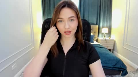 Snapshot of seaebreeze chatting on 6, 3, 2025 Kate online show from 6, 3, 2025