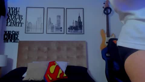 Sean Carrera online show from 12, 11, 2025