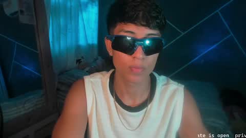 Snapshot of sean_scoth2 chatting on 14, 12, 2024 Sean Scoth online show from 14, 12, 2024