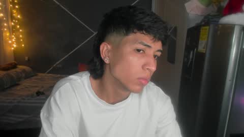 Snapshot of sean_scoth2 chatting on 24, 12, 2024 Sean Scoth online show from 24, 12, 2024