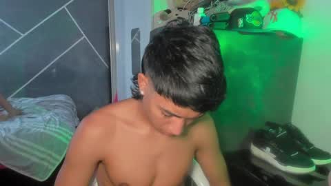 Snapshot of sean_scoth2 chatting on 31, 12, 2024 Sean Scoth online show from 31, 12, 2024