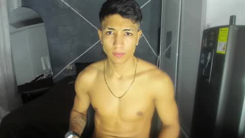 Snapshot of sean_scoth2 chatting on 10, 3, 2025 Sean Scoth online show from 10, 3, 2025