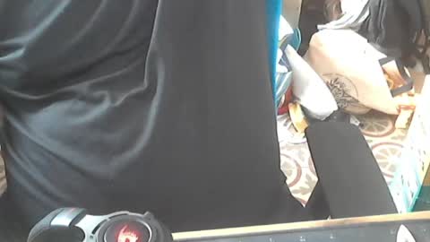 Snapshot of seathrough chatting on 25, 3, 2026 Falco J online show from 25, 3, 2026