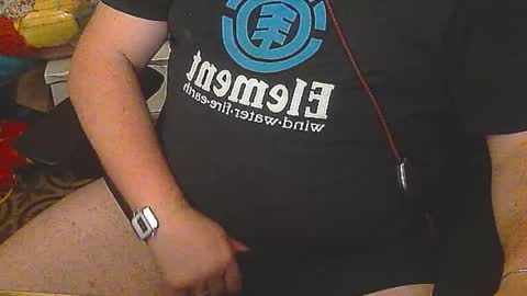 Snapshot of seathrough chatting on 22, 4, 2026 Falco J online show from 22, 4, 2026